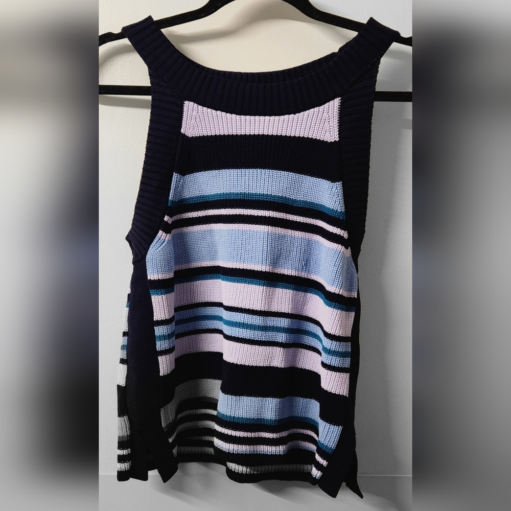 Elegant Striped Sleeveless Sweater - Navy, Light Pink, and Blue SizeS